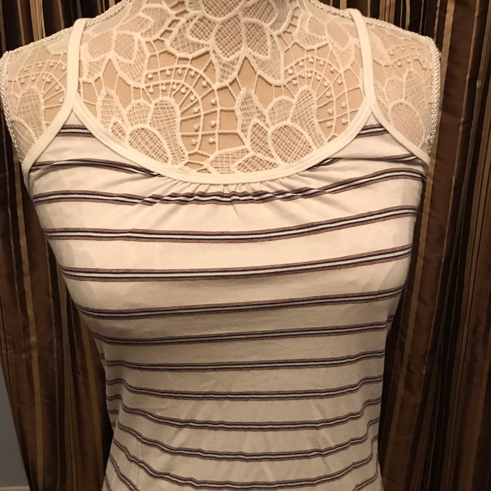 Casual striped Razorback tank